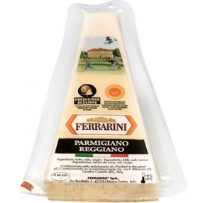 Queso Parmesano Reggiano FERRARINI peso aproximado cuña 180 grs